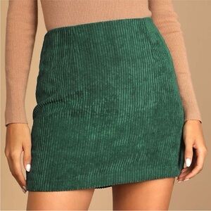 Lulu's high class emerald Green Mini Skirt